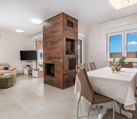 Villa Jessica with pool and hydromassage, garden, BBQ