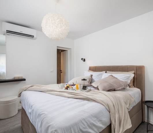 Cosy holiday home Infinity with pool and BBQ