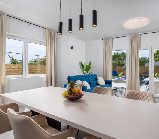 Cosy holiday home Infinity with pool and BBQ