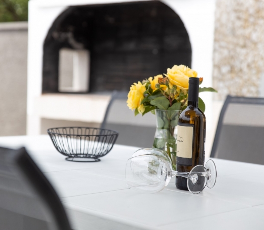 Cosy holiday home Infinity with pool and BBQ