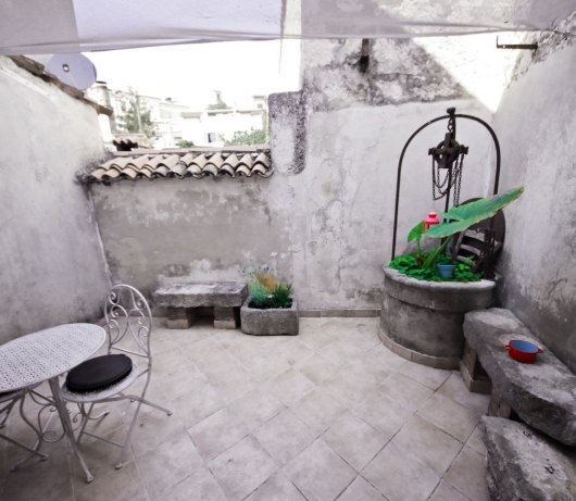 Lovely Studio apartment Damuggia with terrace