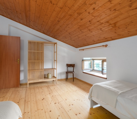 Holiday house ANNA, near the beach with huge private garden