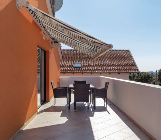 Comfort apartments with pool for adults in Medulin / One-bedroom A1