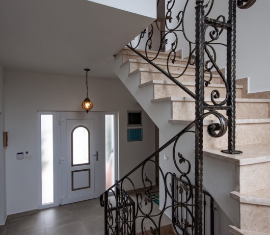 Five bedroom villa Emily with pool in Medulin
