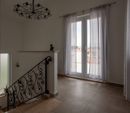 Five bedroom villa Emily with pool in Medulin