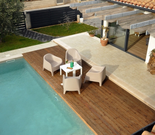Modern Villa with 4 bedrooms and pool near Pula