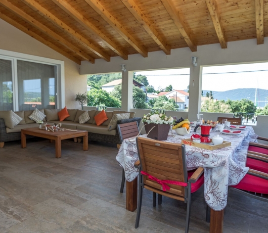 Beachfront Holiday House Kaliope