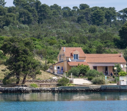 Beachfront Holiday House Zita, 20m from the beach.