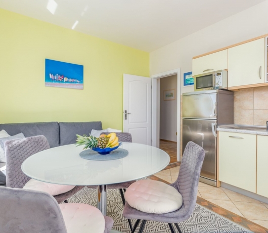 Apartment Beni with terrace in Medulin