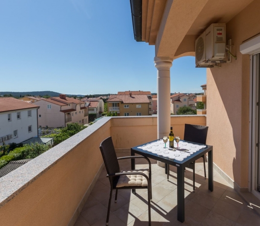 Apartment Beni with terrace in Medulin