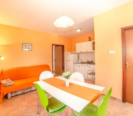 Guest House Marica, one-bedroom apartment with terrace A1