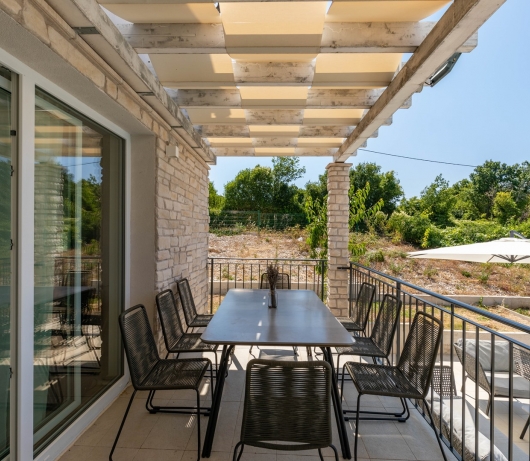 Diminici Villas / 4 bedroom villa with pool and sea view 21B