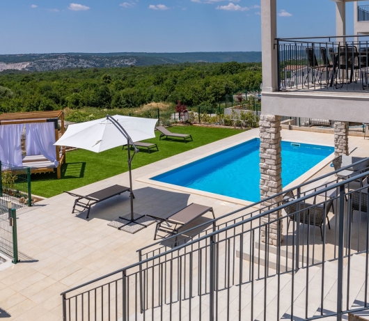 Diminici Villas / 5 bedroom villa with pool and panoramic sea view 2F