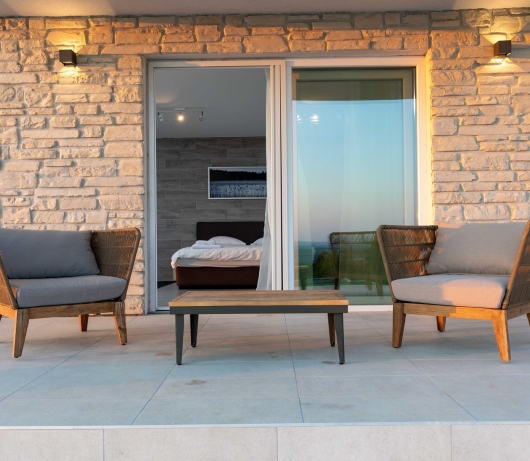 Villen Diminici / 5-Schlafzimmer-Villa mit Pool und Panoramablick auf das Meer 2F