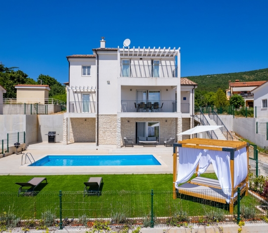 Diminici Villas / 5 bedroom villa with pool and panoramic sea view 2F