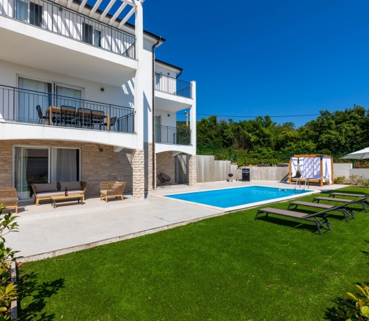 Diminici Villas / 5 bedroom villa with pool and panoramic sea view 1F