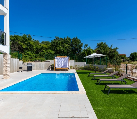 Diminici Villas / 5 bedroom villa with pool and panoramic sea view 1F