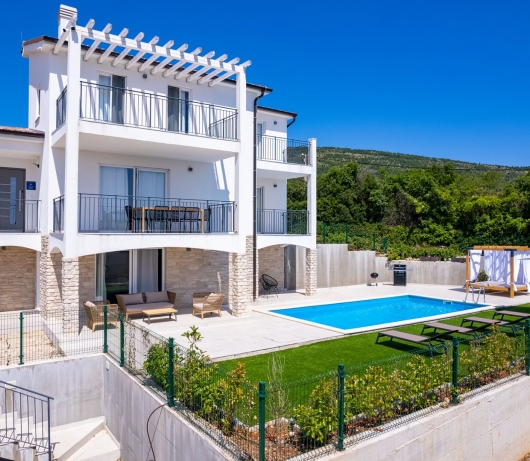 Diminici Villas / 5 bedroom villa with pool and panoramic sea view 1F