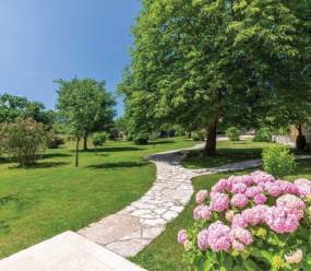 Rustic Villa Benina Rossa 1 with huge garden