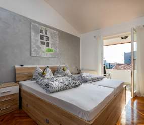 EventHouse / Appartamento con due camere da letto con balcone e zona barbecue A3