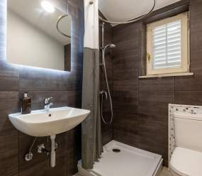 EventHouse / Two-bedroom apartment with balcony and BBQ area A3