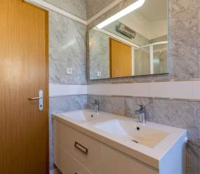 EventHouse / Two-bedroom apartment with balcony and BBQ area A3