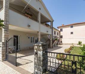 Lovely House LINDI in Poreč / Two-bedroom apartment A3