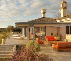 Amazing Villa and cottage with deck pool near Rovinj