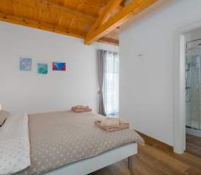 Villa Diletta con piscina e giardino