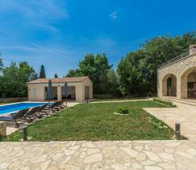 Villa Diletta con piscina e giardino