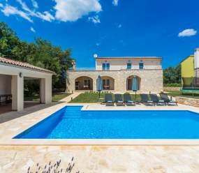 Villa Diletta con piscina e giardino