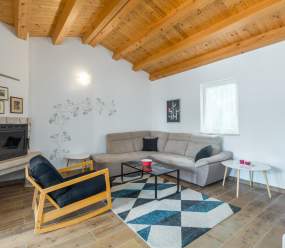 Villa Diletta con piscina e giardino