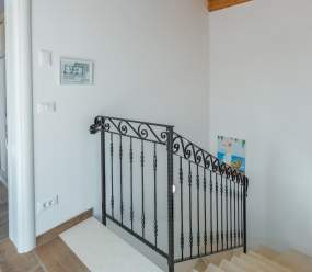 Villa Violetta con piscina e giardino
