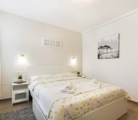 Apartments Elias / One-Bedroom Apartment in Rovinj Old Town