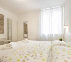 Apartments Elias / One-Bedroom Apartment in Rovinj Old Town