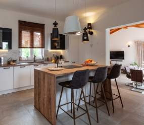 Five bedroom villa Emily with pool in Medulin