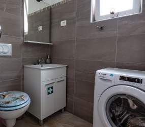 Five bedroom villa Emily with pool in Medulin