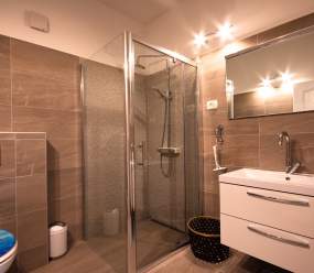Five bedroom villa Emily with pool in Medulin