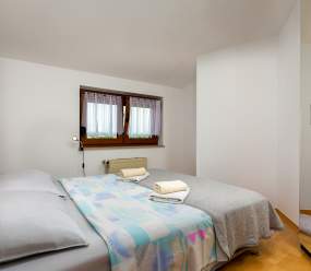 Apartments Kristina / Comfort Two-Bedroom apartment with terrace and parking