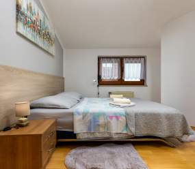 Apartments Kristina / Comfort Two-Bedroom apartment with terrace and parking