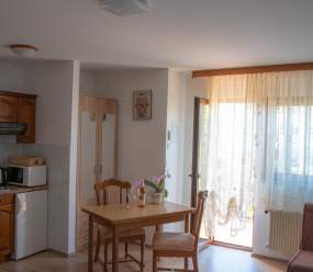 Apartments Kristina / Studio for 3 persons with terrace and private parking