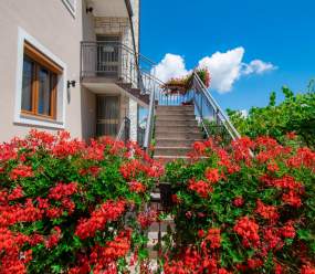 Apartments Kristina / Studio for 3 persons with terrace and private parking