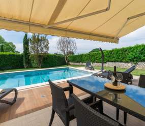 Exclusive 4 bedroom villa Alex in Porec with private pool, garden and parking