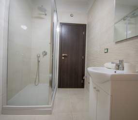 Holiday house near Poreč for 12 persons with pool and beautiful garden