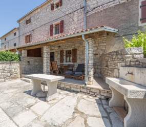 2 bedroom Holiday Home Maria in the countryside near Rovinj