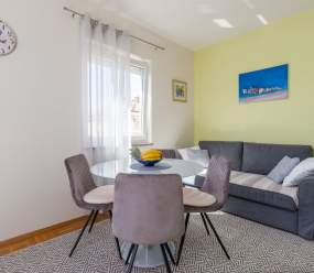 Apartment Beni with terrace in Medulin