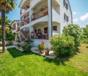 Gästehaus Marica / Apartment mit einem Schlafzimmer und Terrasse A1