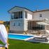 4 bedroom villa with pool and sea view 20A