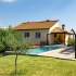 Holiday home with private pool and garden in central Istria / Tervis