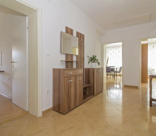Three bedroom app with terrace in Rovinj